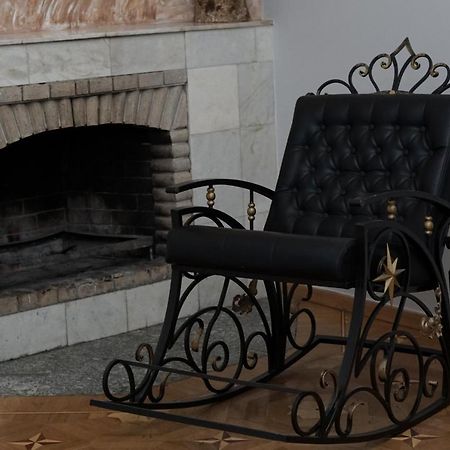 Nor Yerevan Hotel Екстериор снимка